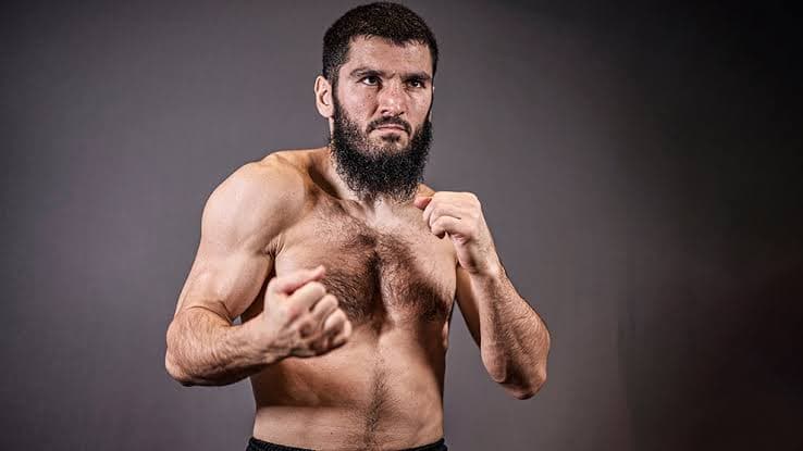 Artur Beterbiev